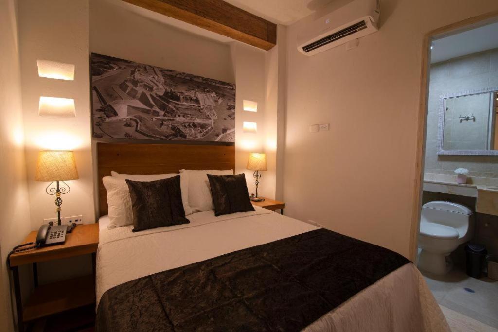Life Is Good Cartagena Hostel Экстерьер фото